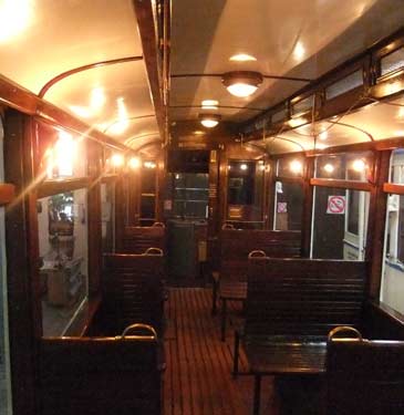 In einer alten Straßenbahn